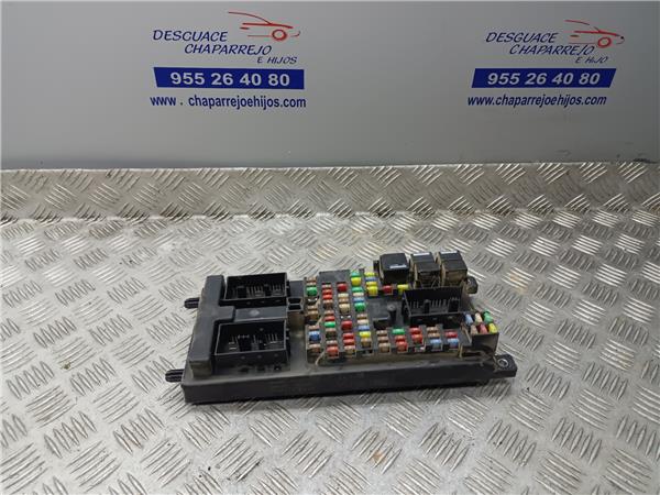 caja reles land rover discovery 4 30 td v6 21