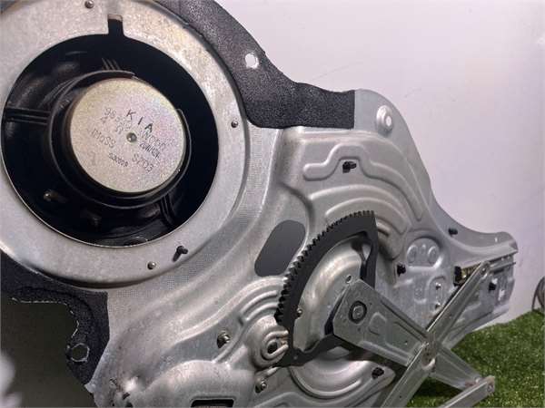 Sportage SL2010- Elevalunas Electrico Delantero Derecho