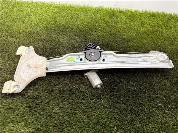 elevalunas electrico trasero derecho mg zs 08