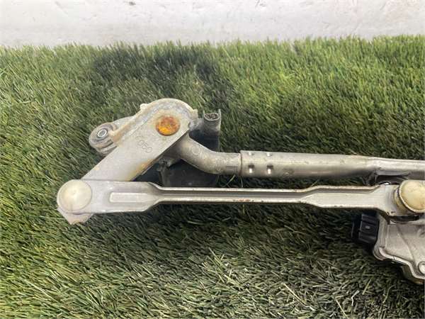 6 Berlina GH08.2007- Motor Limpiaparabrisas Delantero