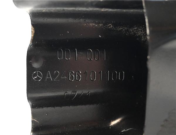 traviesa paragolpes trasero mercedes benz cla