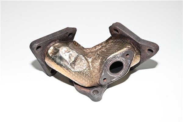 salida colector mercedes benz clase c bm 204