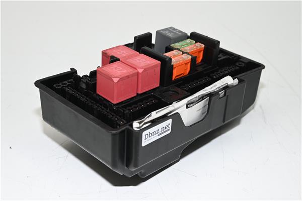 caja fusiblesrele mercedes benz clase c bm 20