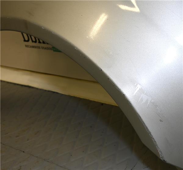 aleta delantera derecha mercedes benz clase a