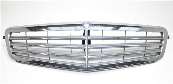 calandra delantera radiador mercedes benz cla