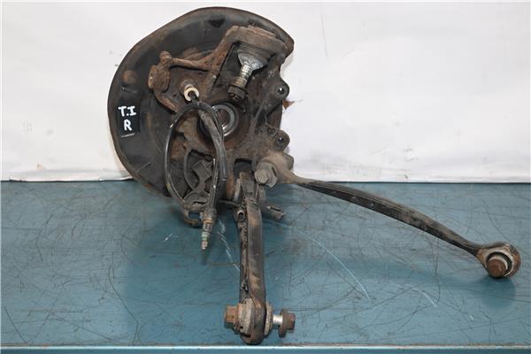 mangueta trasera izquierda mercedes benz clas