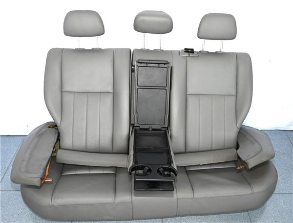 asiento delantero izquierdo mercedes benz cla