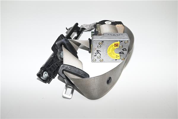 cinturon seguridad delantero derecho mercedes