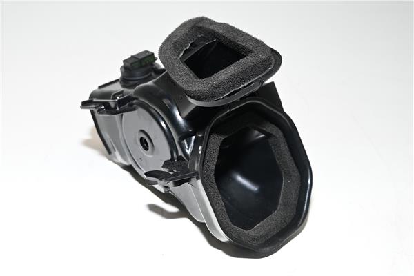 tobera izquierda ventilacion salpicadero merc