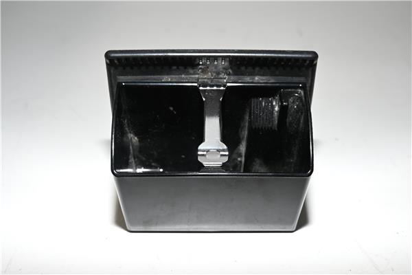 cenicero mercedes benz clase c bm 203 sportco