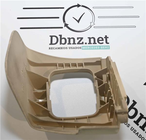 embellecedor salpicadero mercedes benz clase