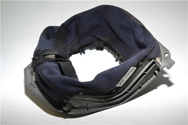 embellecedor columna direccion mercedes benz