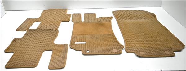 alfombrilla delantera derecha mercedes benz c