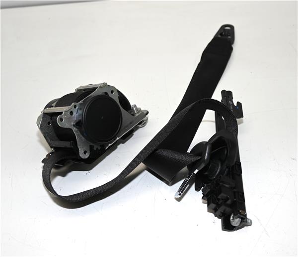 cinturon seguridad delantero derecho mercedes