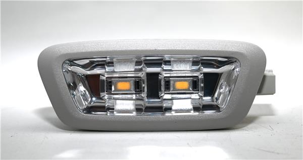 luz trasera derecha techo mercedes benz clase