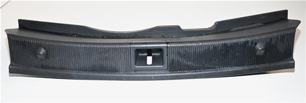 resbalon porton trasero mercedes benz clase c