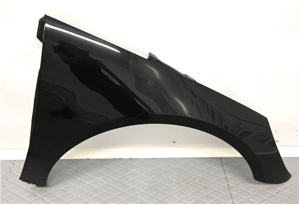 aleta delantera derecha mercedes benz clase r