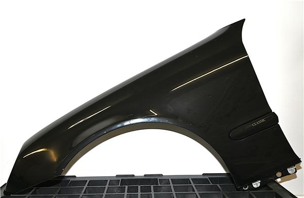 aleta delantera izquierda mercedes benz clase c (bm 203) berlina (02.2000 >) 2.2 220 cdi (203.006) [2,2 ltr.   105 kw cdi cat]