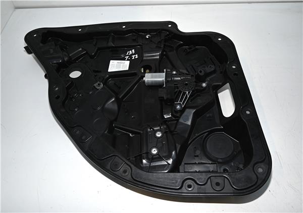 elevalunas electrico trasero izquierdo merced