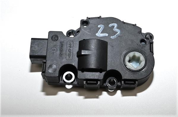 motor apertura calefaccion mercedes benz clas