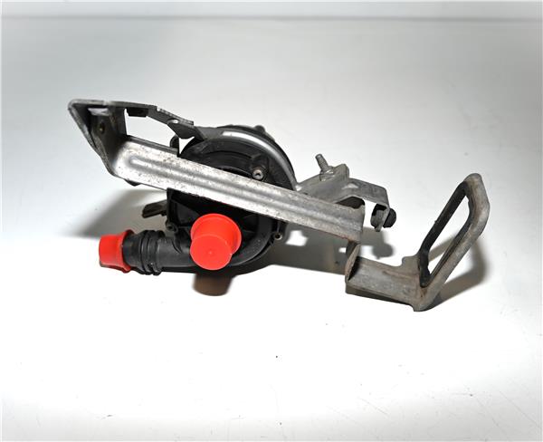 bomba de agua mercedes benz clase c bm 205 fa