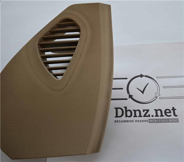 tapa izquierda salpicadero mercedes benz clas