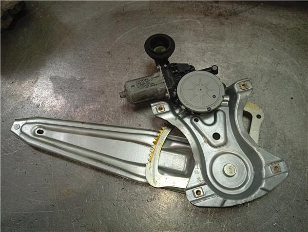 elevalunas electrico trasero derecho toyota y