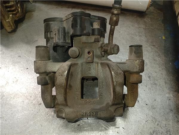 pinza freno trasero izquierda jaguar xe 10201