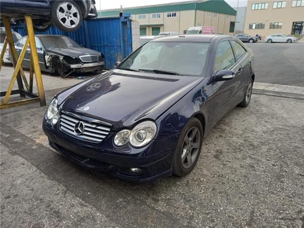 paragolpes trasero mercedes benz clase c (bm 203) sportcoupe (10.2000 >) 2.2 c 220 cdi (la)(203.708) [2,2 ltr.   110 kw cdi cat]
