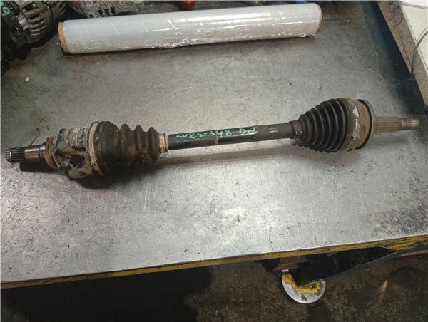 transmision delantera izquierda toyota auris