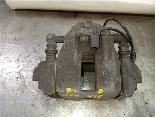 pinza freno delantero derecha mercedes benz c