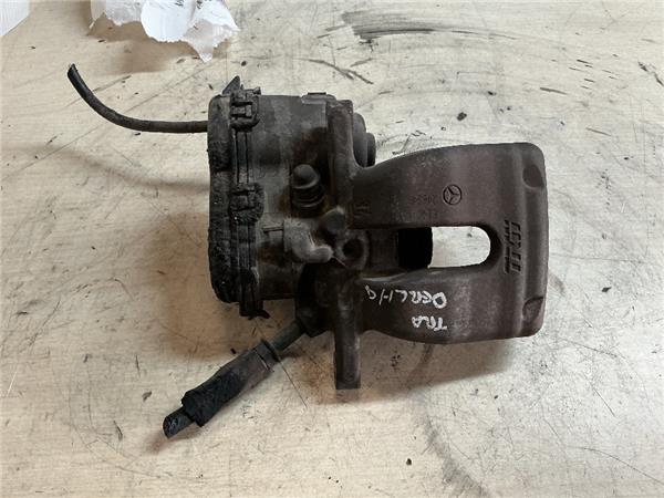 pinza freno trasero derecha mercedes benz cla