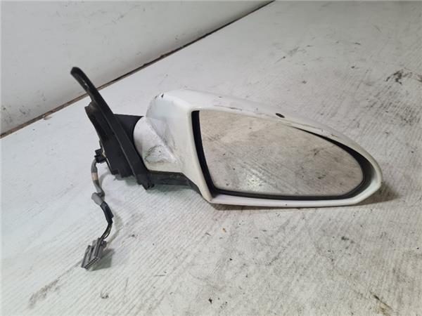 retrovisor electrico derecho nissan primera b