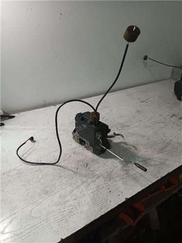 cerradura puerta delantera derecha mercedes b