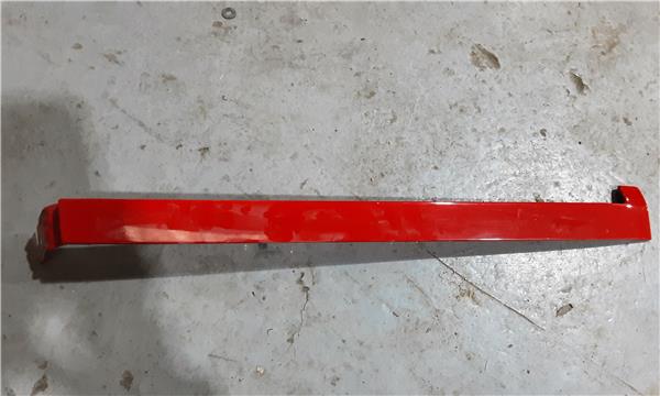 moldura paragolpes trasero ford tourneo couri