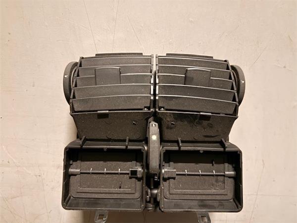 rejilla entrada de aire peugeot 407 2004 20