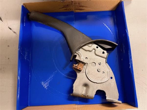 palanca freno de mano toyota rav4 a3 2005 22