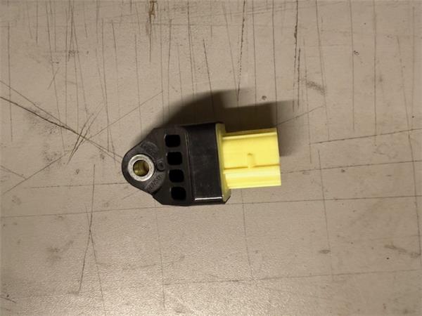 sensor airbag lateral delantero derecho toyot