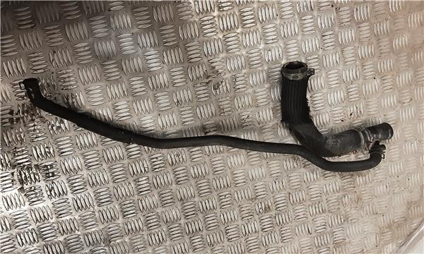 manguito inferior radiador toyota rav4 a3 200