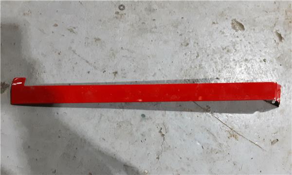 moldura paragolpes trasero ford tourneo couri