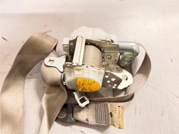 cinturon seguridad delantero izquierdo toyota