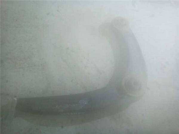 brazo inferior delantero derecho peugeot 5008