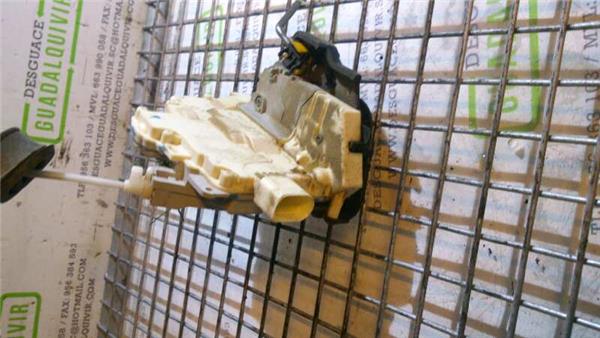 cerradura puerta trasera izquierda audi a4 be