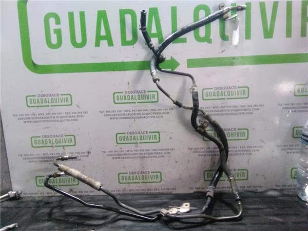 tubo salida caja direccion toyota avensis ber