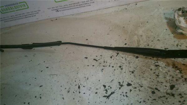 brazo limpiaparabrisas delantero derecho seat