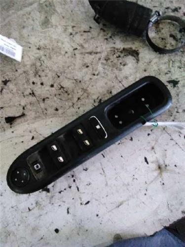 botonera puerta delantera izquierda peugeot 407 