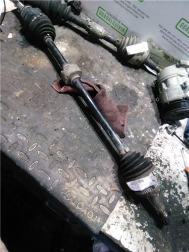 palier delantero derecho toyota corolla verso