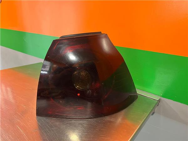 piloto trasero derecho volkswagen golf v 1k1