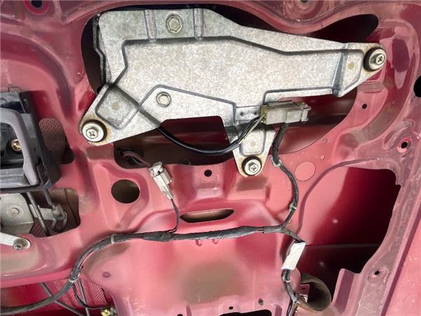 motor limpiaparabrisas trasero nissan serena