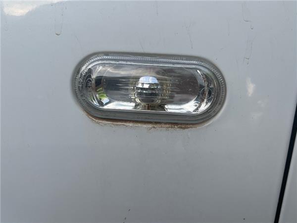 piloto intermitente lateral delantero izquier